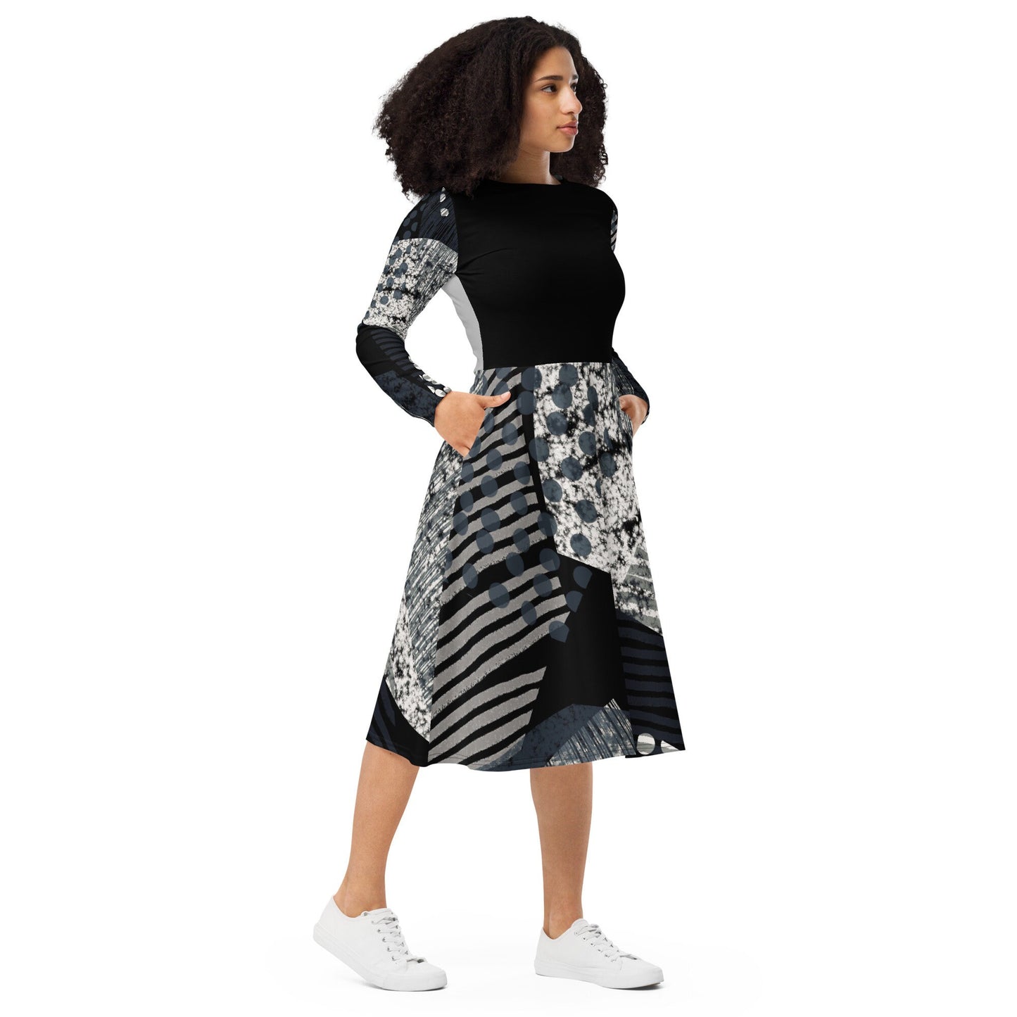 Plus Size Abstract Long Sleeve Dress, Balck and white oversized dress, Dresses For Women, Midi All-over print long sleeve midi dress