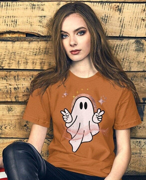 Cute Plus Size Ghost Shirt, Cute Halloween Shirt, Spooky Season Shirt, Plus Halloween Shirt, Oversized Ghost tee t-shirt