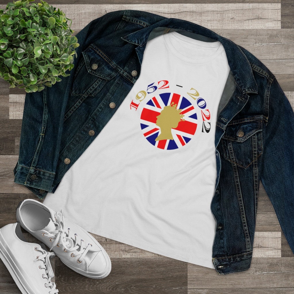 Women's Premium Queen Elizabeth Shirt Tee, RIP Majesty The Queen, Queen Of England Since 1952, Commemorative Shirt