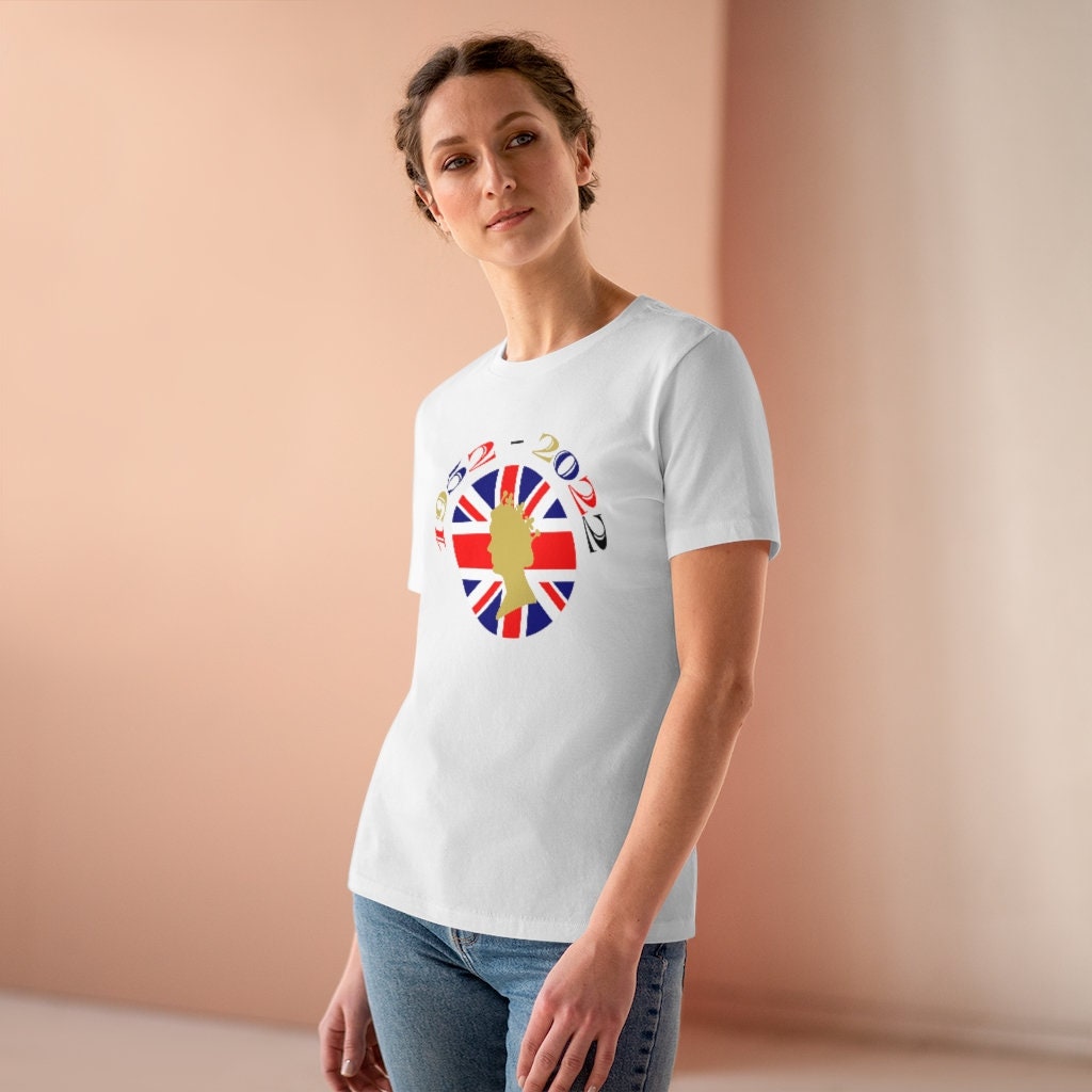 Women's Premium Queen Elizabeth Shirt Tee, RIP Majesty The Queen, Queen Of England Since 1952, Commemorative Shirt