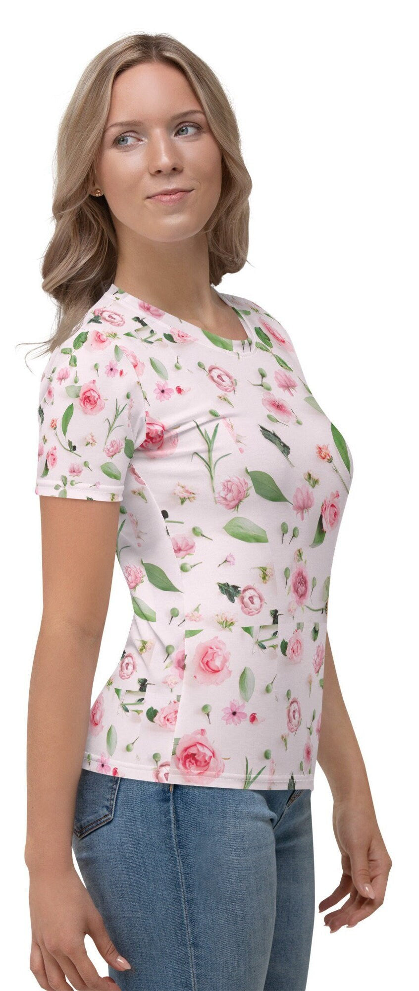 Pink Floral Women's T-shirt, Pink Roses Shirt, Nature lover Shirt, Gift for Her