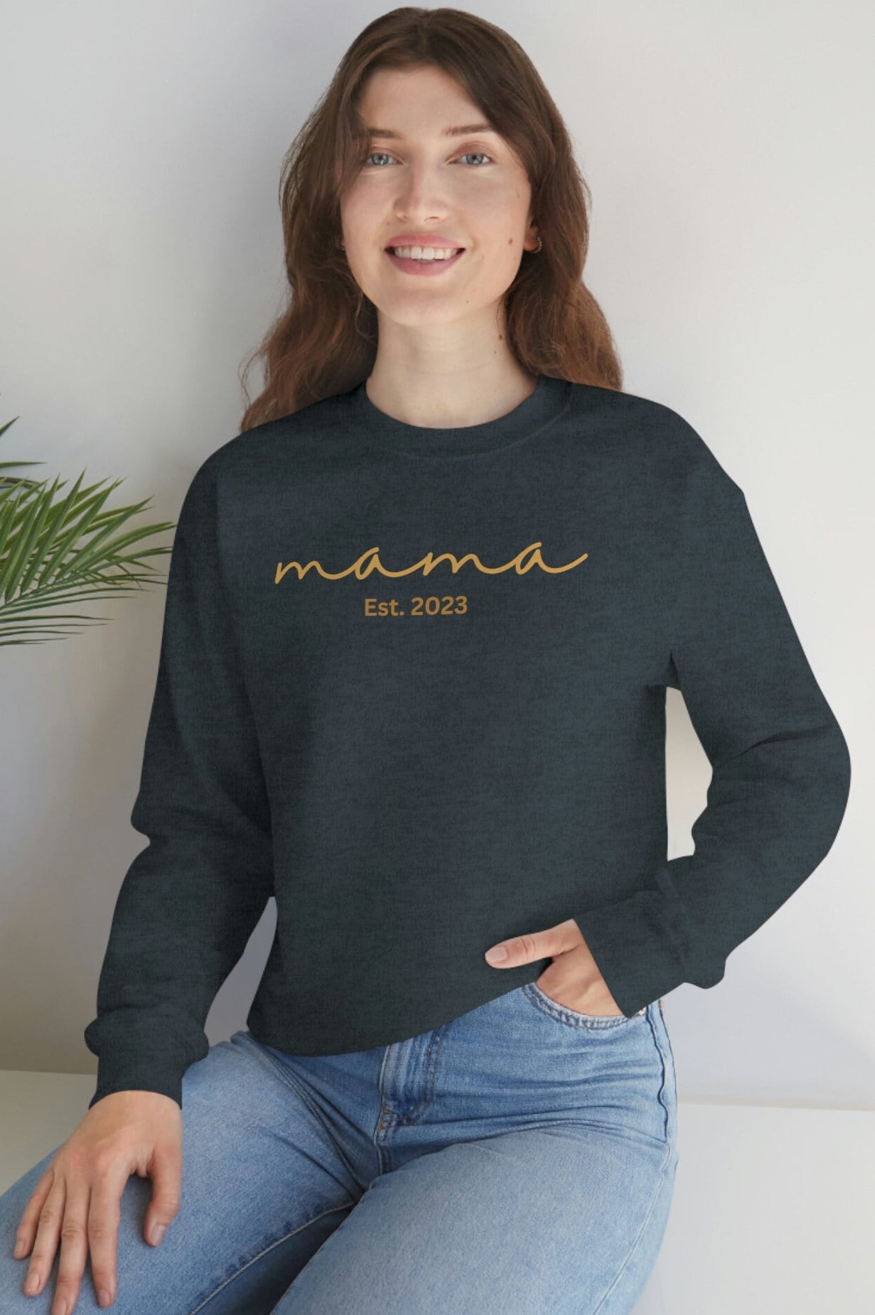 Mama Est Sweatshirt, Mother Shirt Gift, New Mama Pullover Mom First Time Jumper, Gift for Her, Unisex Heavy Blend Crewneck Sweatshirt