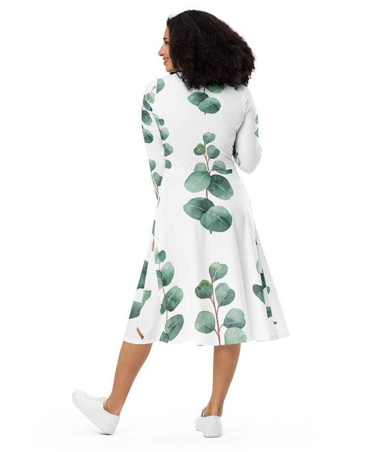 Oversize Long Sleeve Nature lovers Women Dress, Aesthetic Green Leaves White Plus Size Dress, All-over print long sleeve midi dress